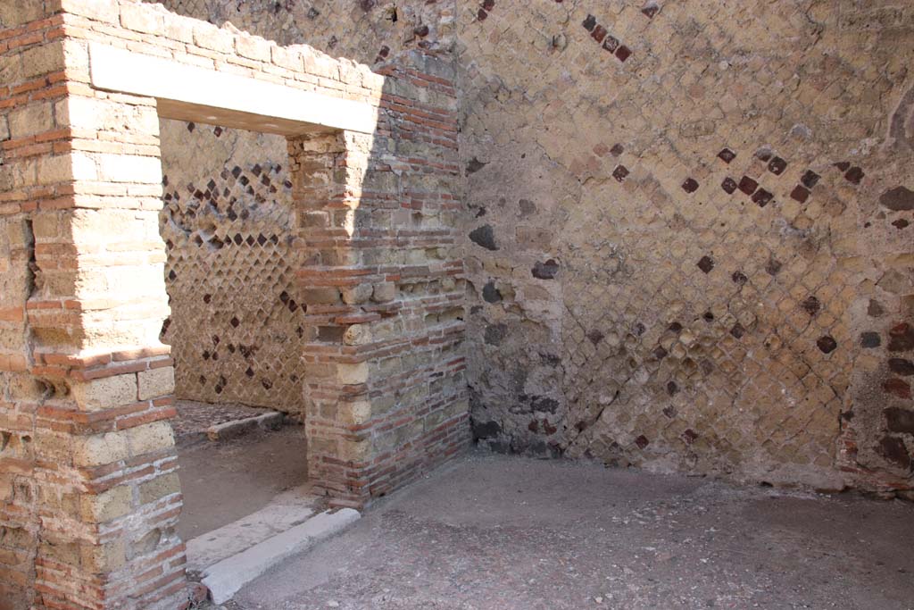 II.2 Herculaneum, September 2021. Looking towards north wall from entrance doorway. Photo courtesy of Klaus Heese.
